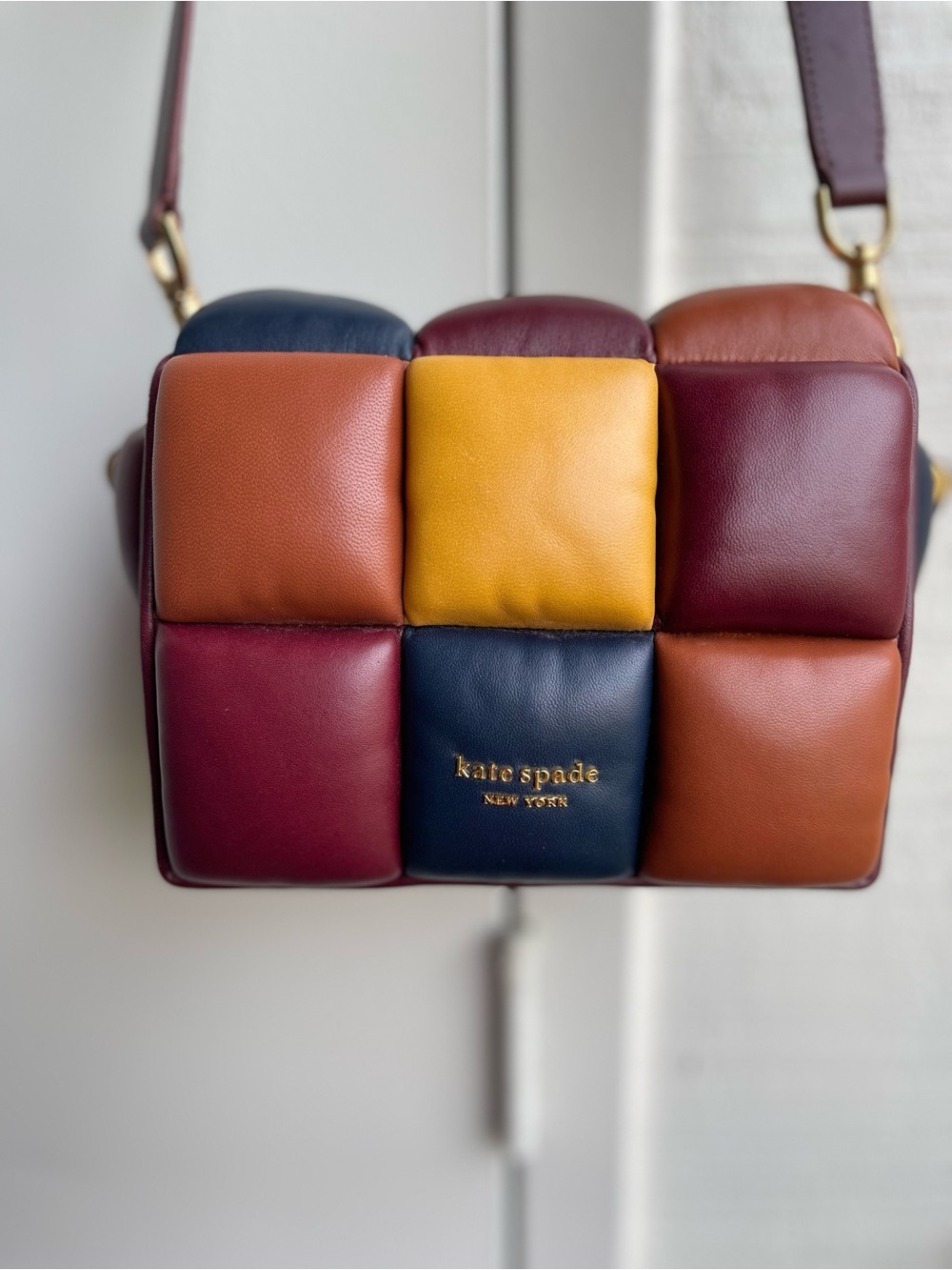 Kate Spade Boxxy Crossbody Bag multi color Leather 3D